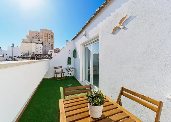 Penthouse - Private Rooftop Terrace, 2min To