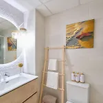 公寓 Penthouse - Private Rooftop Terrace, 2min To *