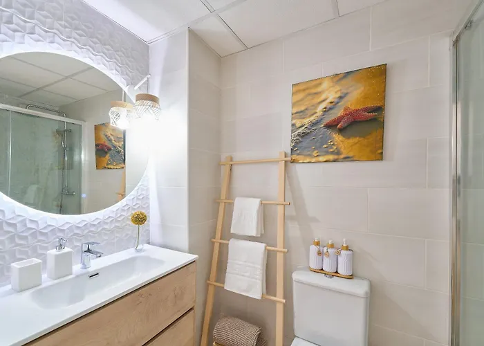 Apartment Penthouse - Private Rooftop Terrace, 2min To *