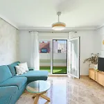 Penthouse - Private Rooftop Terrace, 2min To דירה