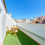 Penthouse - Private Rooftop Terrace, 2min To דירה פואנגירולה